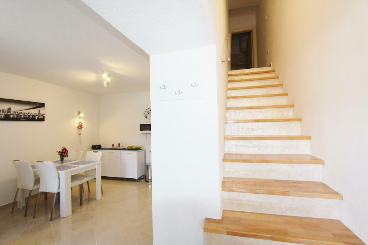 Appartement Luan à Rabac Extérieur photo